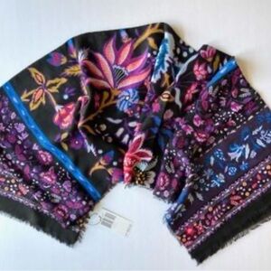 Vera Bradley Vibrant Floral Scarf in Black and Purple